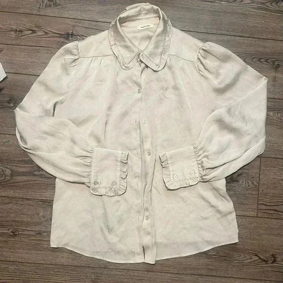 Max studio shiny gold button down - Picture 1 of 3